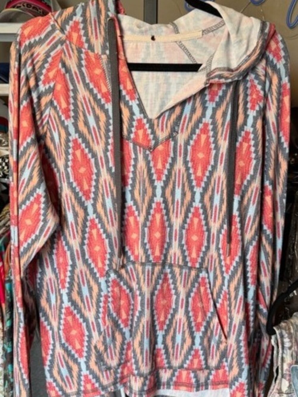 Women’s Coral Patterned Aztec Hooded Pullover Sweatshirt